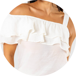 01 blusa feminina com babados branca