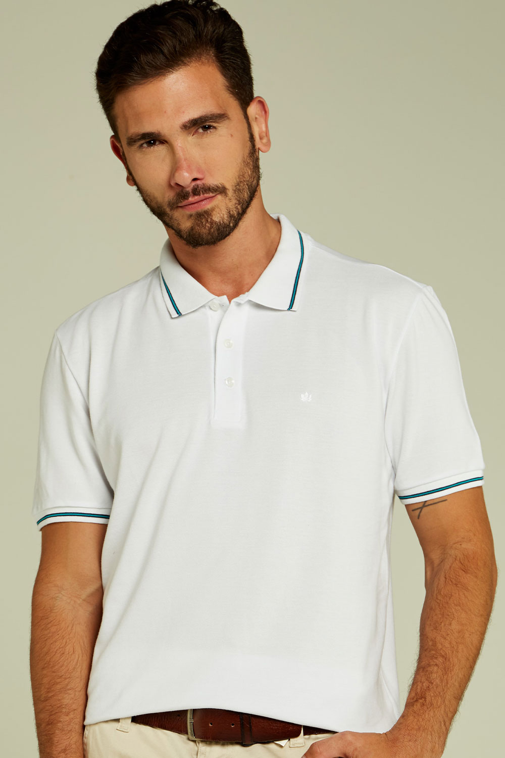 camisa polo masculina branco piquet simples com meia lua contraste seeder se0101506 di0001 3