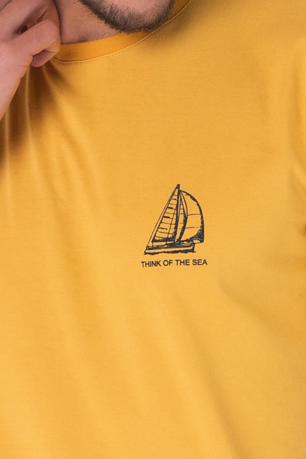 camiseta masculina basica com estampa barco no peito amarela se0301206 am0047 7