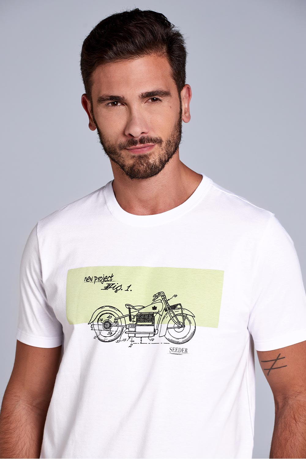 camiseta masculina basica careca branca estampa moto neom se0301189 di0001 2
